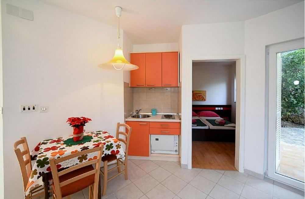 Apartments Dvori ノヴァリャ エクステリア 写真